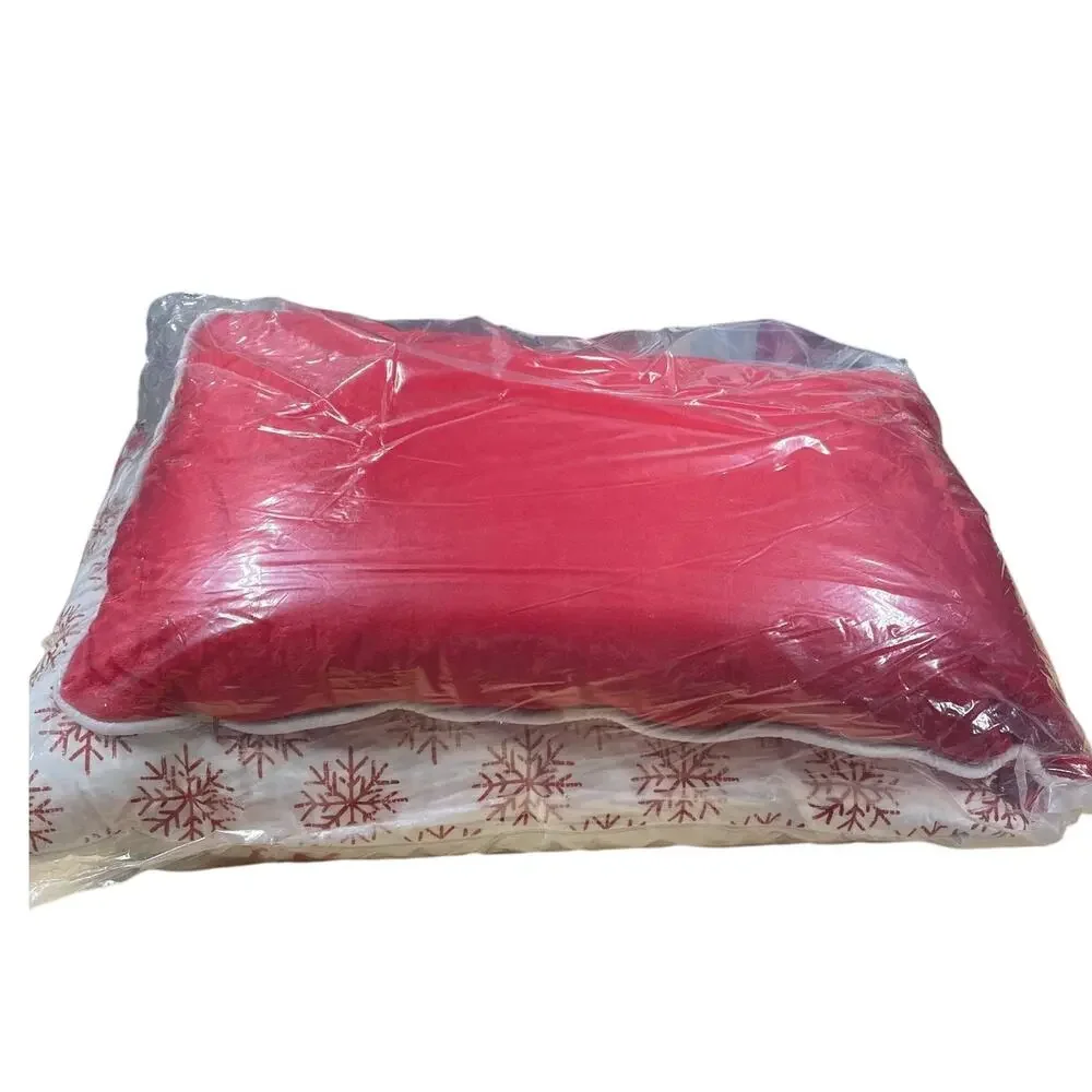 Southshore Fine Linens Oversized 5 Piece Quilt Set Twin/Twin XL Holly Jolly NIB